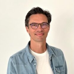 Jean-Marc CHARLES est le fondateur d'Antlice, coach et part-time CTO.